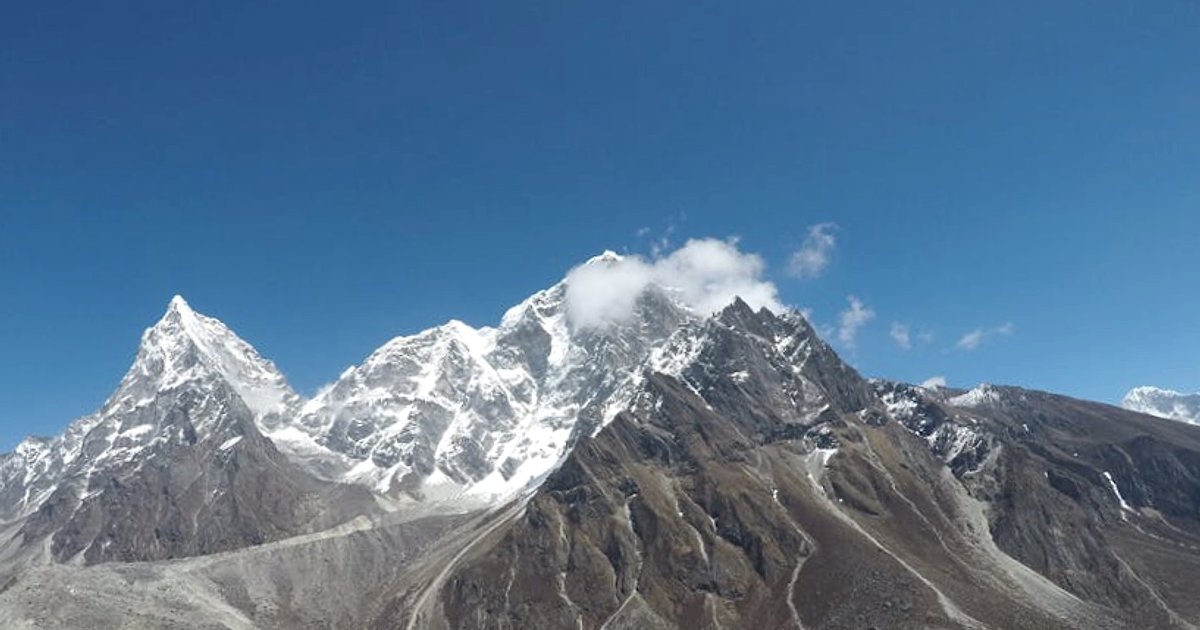 Budżet na Himalaje 2025/2026: ile naprawdę kosztuje trekking pod Everest i Annapurnę?